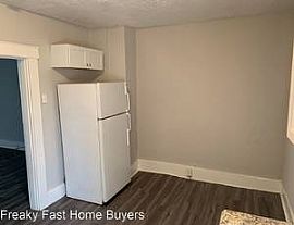 14 Iglehart St in Middletown, OH (Photo 2 of 5)