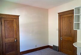 Lovely 3 Bedroom 2 Bath Available For Rent in Jackson, MI (Photo 5 of 9)