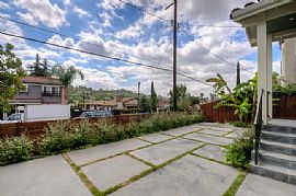  Electric House 2 Bed Room in Los Angeles, CA