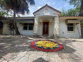 2195 Secoffee St, Miami, Fl 33133 in Miami, FL