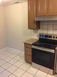 1ba in San Francisco, CA (Photo 4 of 12)