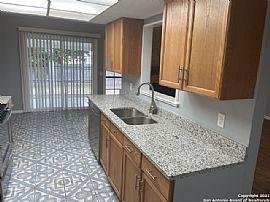 4 Beds Lovely Beautiful Available For Rent in San Antonio, TX (Photo 12 of 12)