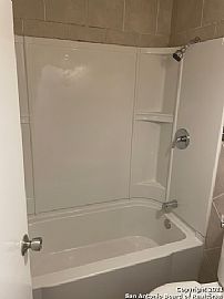 4 Beds Lovely Beautiful Available For Rent in San Antonio, TX (Photo 8 of 12)