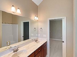 931 Dodie Dr, Chattanooga, Tn in Chattanooga, TN (Photo 8 of 12)