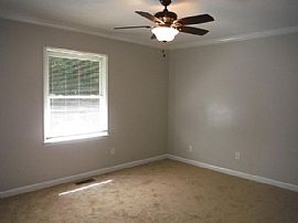 1215 Armstrong Ford Rd, Belmont, Nc  House For Rent in Belmont, NC (Photo 10 of 12)