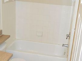 1ba in Zephyrhills, FL (Photo 6 of 7)