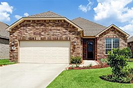 3 Beds Lovely Beautiful Available For Rent in Spring, TX