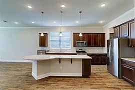 3 Beds Lovely Beautiful Available For Rent in Spring, TX (Photo 7 of 12)