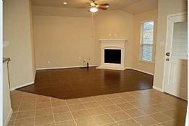 3 Beds Lovely Beautiful Available For Rent in League City, TX (Photo 6 of 12)