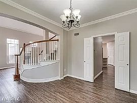 3 Beds Lovely Beautiful Available For Rent in Lewisville, TX (Photo 3 of 12)