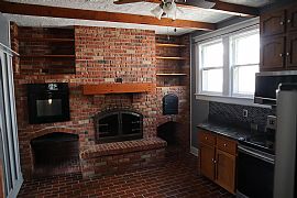 806 Washington St, Cumberland, Md 21502 in Cumberland, MD (Photo 5 of 12)