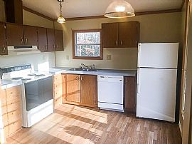 Beautiful 4 Bedroom 2 Bath Home For Rent in Little Plymouth, VA (Photo 5 of 6)