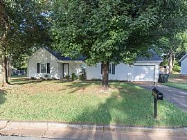 213 Golden Rod Ln, Madison, Al 35758 in Madison, AL