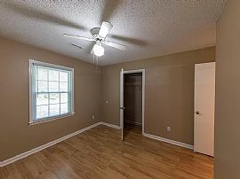 213 Golden Rod Ln, Madison, Al 35758 in Madison, AL (Photo 7 of 10)