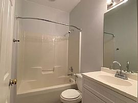 5422 Cottage Ln, Hoover, Al 35226 in Hoover, AL (Photo 9 of 12)