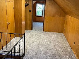 Beautiful 3 Bedroom 1 Bath Home For Rent  in Redford, MI (Photo 3 of 6)