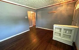 Beautiful 2 Bedroom 2 Bath Home For Rent in Warren, MI (Photo 6 of 7)