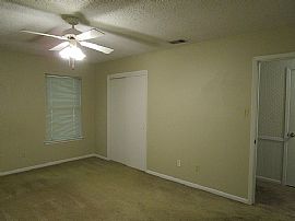 Beautiful 3 Bedroom 2 Bath Home For Rent in Tyler, TX (Photo 4 of 6)