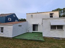 182 Washington St, Norwich, Ct 06360 in Norwich, CT (Photo 12 of 12)