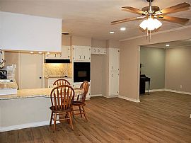 Beautiful 3 Bedroom 2 Bath Home For Rent in Orange, TX (Photo 5 of 7)