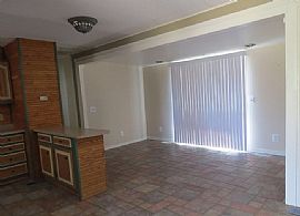 Beautiful 3 Bedroom 2 Bath Home For Rent in Pueblo, CO (Photo 2 of 7)