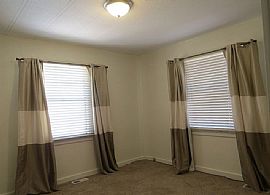 Beautiful 3 Bedroom 2 Bath Home For Rent in Pueblo, CO (Photo 3 of 7)