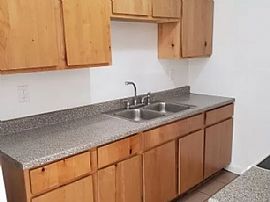 3323 W Monroe St #b, Phoenix, Az 85009 in Phoenix, AZ (Photo 6 of 10)