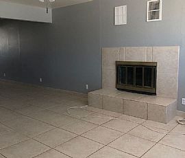  Beautiful 3 Bedroom 2 Bath Home For Rent  in California City, CA (Photo 6 of 7)