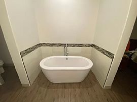 1861 Westport Dr, Lake Havasu City, Az 86404 in Lake Havasu City, AZ (Photo 9 of 11)