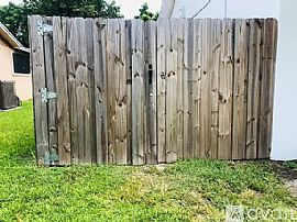 16611 Sw 108th Ct, Miami, Fl 33157 in Miami, FL (Photo 10 of 11)