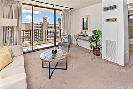 Furnished 2 Bed, 1 Bath Apartment on 411 Hobron Ln in Honolulu, HI (Photo 2 of 12)