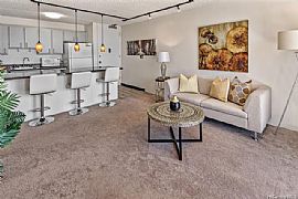 Furnished 2 Bed, 1 Bath Apartment on 411 Hobron Ln in Honolulu, HI (Photo 3 of 12)
