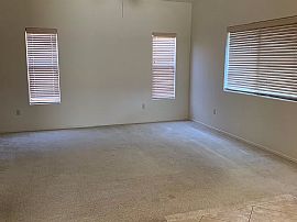 8002 W Sunfire Dr, Tucson, Az 85743 in Tucson, AZ (Photo 2 of 11)