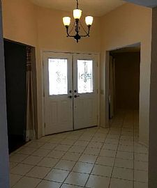 10432 W Sutters Gold Ln, Sun City, Az 85351 in Sun City, AZ (Photo 3 of 12)