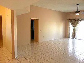 10432 W Sutters Gold Ln, Sun City, Az 85351 in Sun City, AZ (Photo 5 of 12)