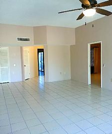 10432 W Sutters Gold Ln, Sun City, Az 85351 in Sun City, AZ (Photo 6 of 12)