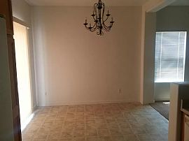 129 W Calle Guija, Sahuarita, Az 85629 in Sahuarita, AZ (Photo 5 of 11)