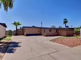 7771 W Weldon Ave, Phoenix, Az 85033 in Phoenix, AZ