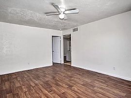 7771 W Weldon Ave, Phoenix, Az 85033 in Phoenix, AZ (Photo 3 of 11)