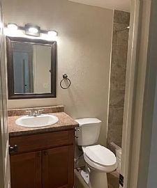 852 W 10th St, Tempe, Az 85281 in Tempe, AZ (Photo 5 of 12)