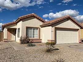  1878 E Carla Vista Dr, Chandler, Az 85225 in Chandler, AZ