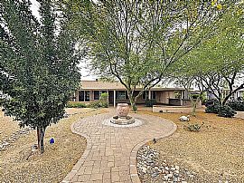 11662 N Rio Vista Dr, Sun City, Az 85351 in Sun City, AZ