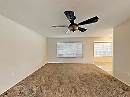 11662 N Rio Vista Dr, Sun City, Az 85351 in Sun City, AZ (Photo 6 of 12)