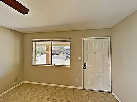 2528 E Jacinto Ave, Mesa, Az 85204 in Mesa, AZ (Photo 2 of 10)