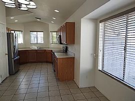 609 W Sierra Vista Dr, Apache Junction, Az 85120 in Apache Junction, AZ (Photo 6 of 12)