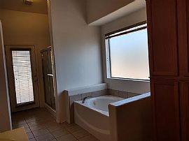 609 W Sierra Vista Dr, Apache Junction, Az 85120 in Apache Junction, AZ (Photo 8 of 12)