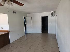 114 E Saguaro St, Casa Grande, Az 85122 in Casa Grande, AZ (Photo 6 of 12)