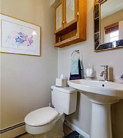 2 Gibbs Ave #a, Newport, Ri 02840 in Newport, RI (Photo 6 of 9)