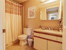 2 Gibbs Ave #a, Newport, Ri 02840 in Newport, RI (Photo 7 of 9)