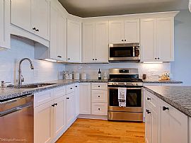 314b Chases Ln, Middletown, Ri 02842 in Middletown, RI (Photo 3 of 10)